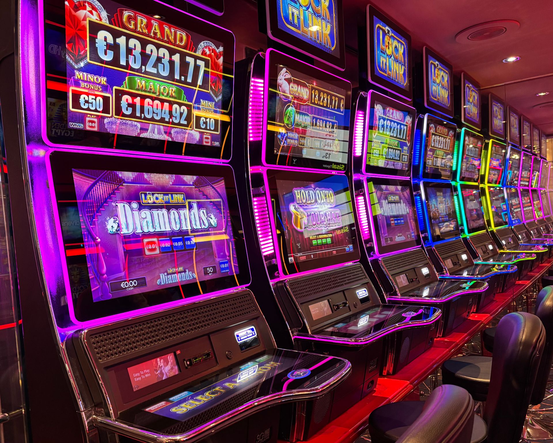 Fast Crypto Payout Slots: Crypto vs Fiat at CrazyVegas